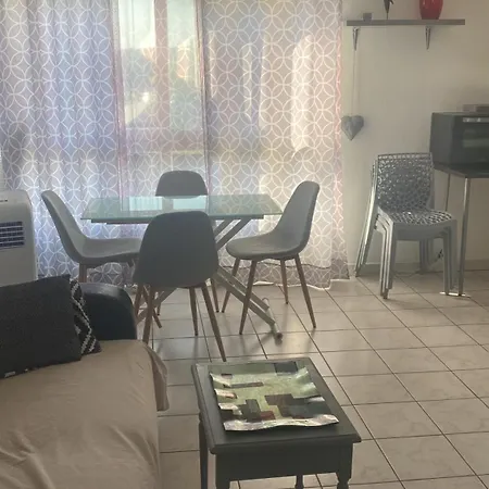 Grand Pour 6 Personnes *